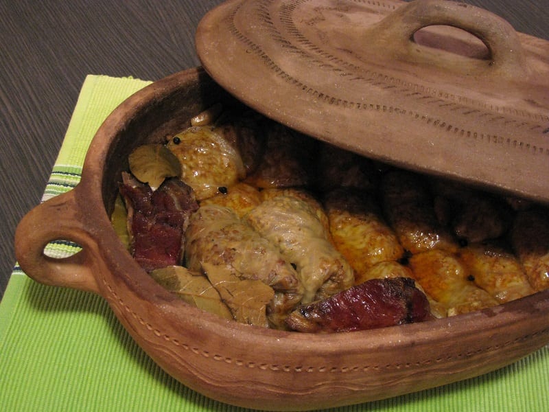 Le ricette cucinate nelle pentole di terracotta frattese.