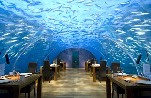 undersea-restaurant-1