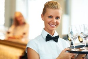 waitress-uniforms-can-be-a-great-inspiration-for-fall_16001012_800852526_0_0_14071034_500